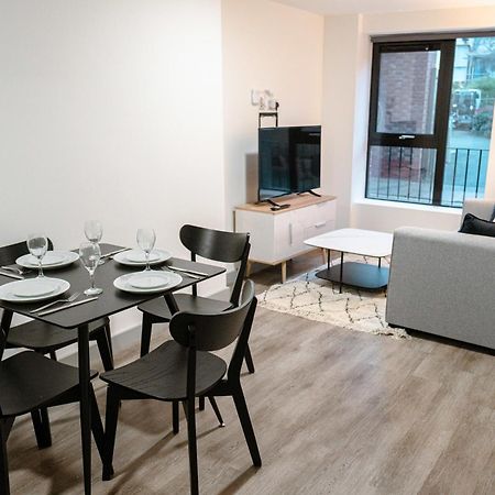 Contemporary 1 Bed Apartment In Central Ліверпуль Екстер'єр фото